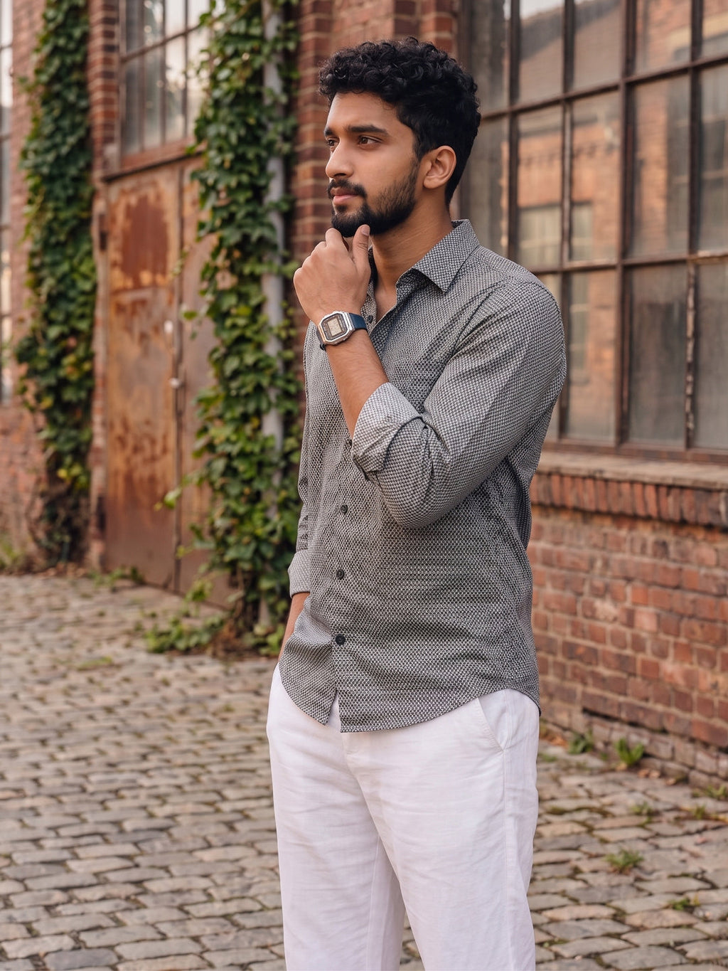 KISHRO Men Cotton Printed Regular Fit Casual Shirt - Grey