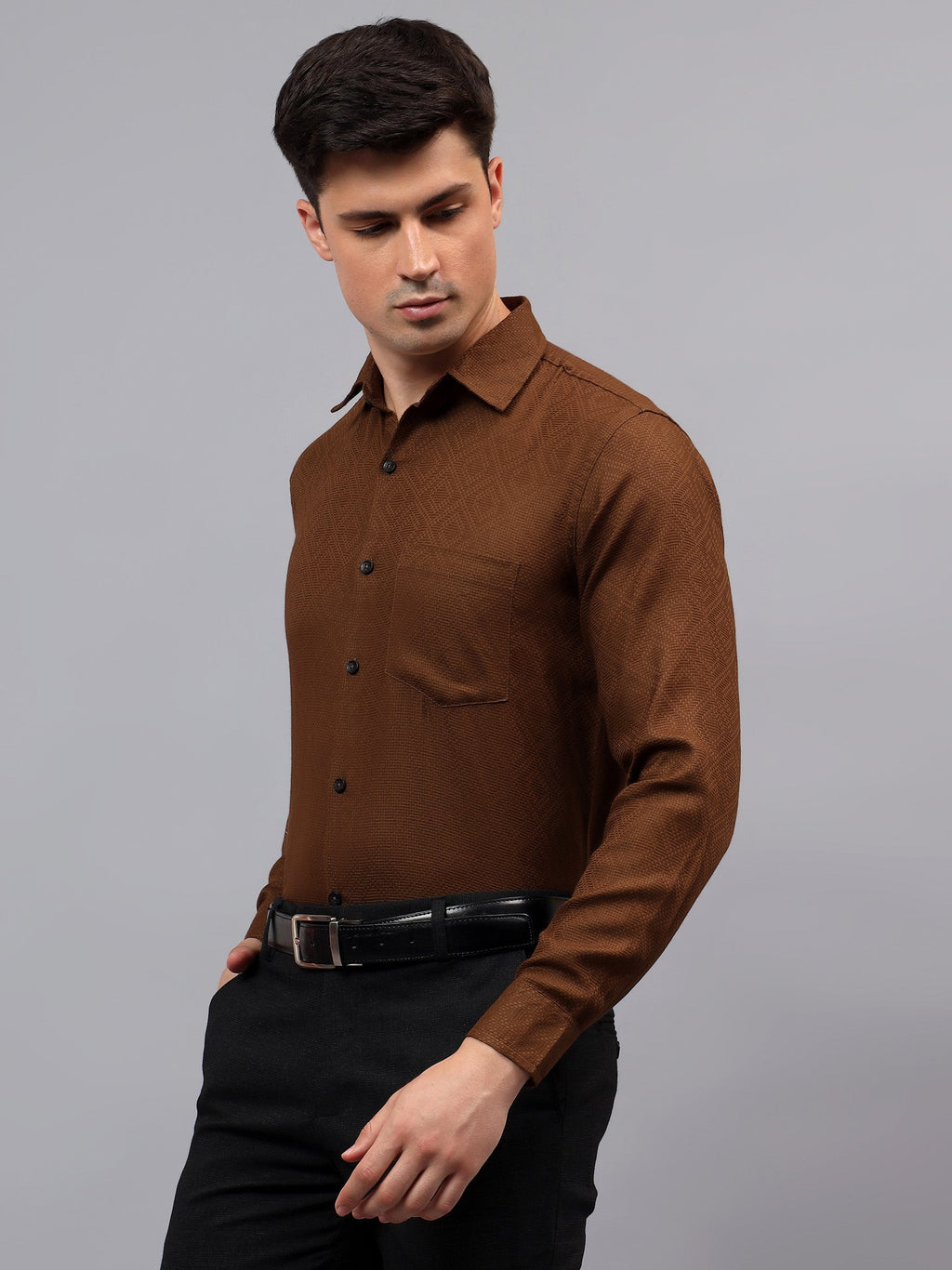 KISHRO Men Cotton Solid Regular Fit Casual Shirt - Black