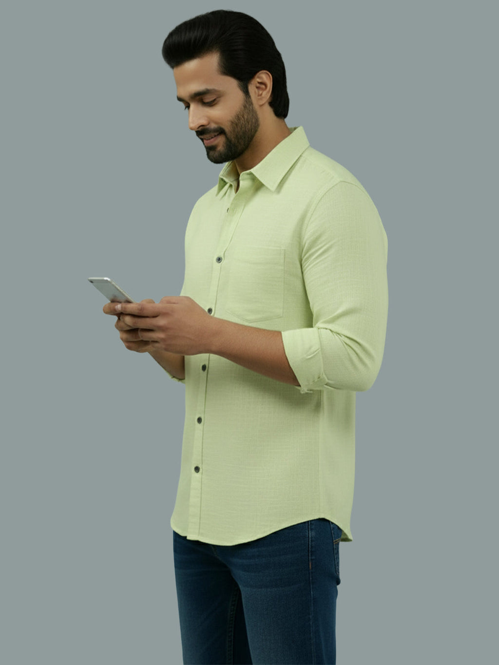 KISHRO Men Cotton Regular Fit Spread Collar Casual Shirt - Green