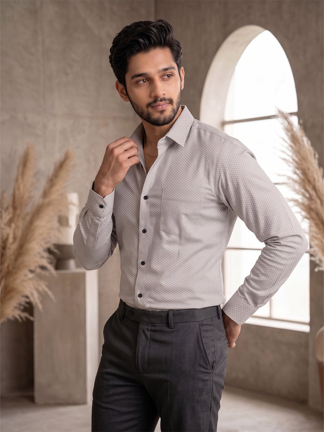 KISHRO Men Cotton Printed Regular Fit Casual Shirt - Light Grey