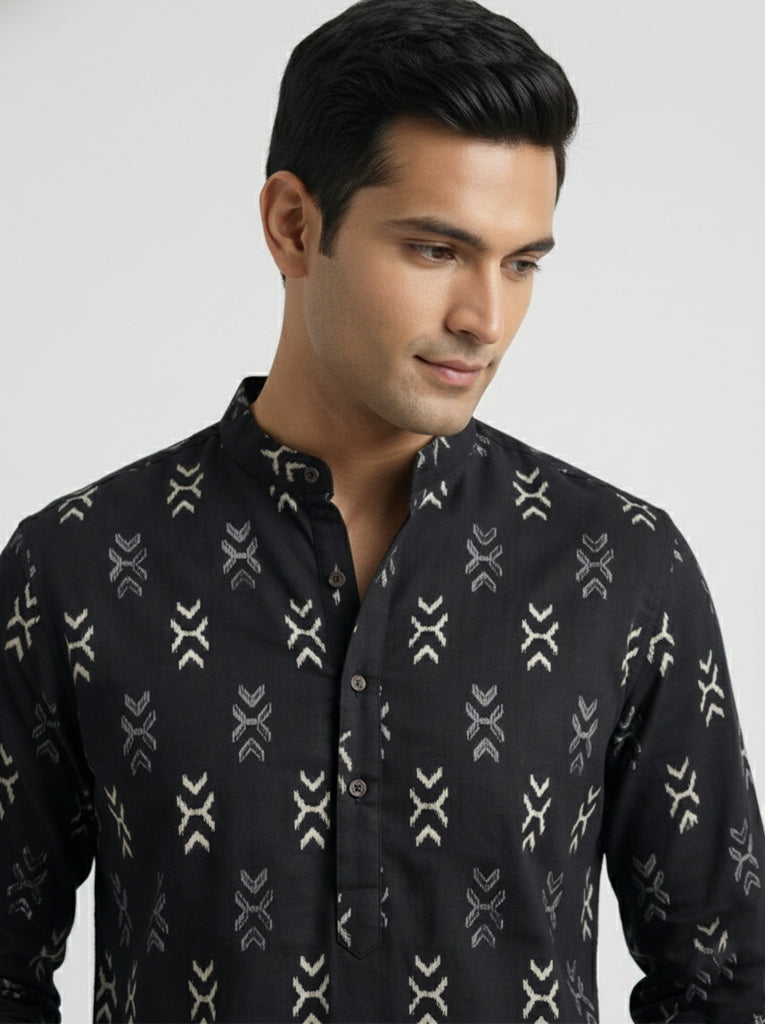 KISHRO Men Cotton Printed Regular Fit Short Kurta - Black