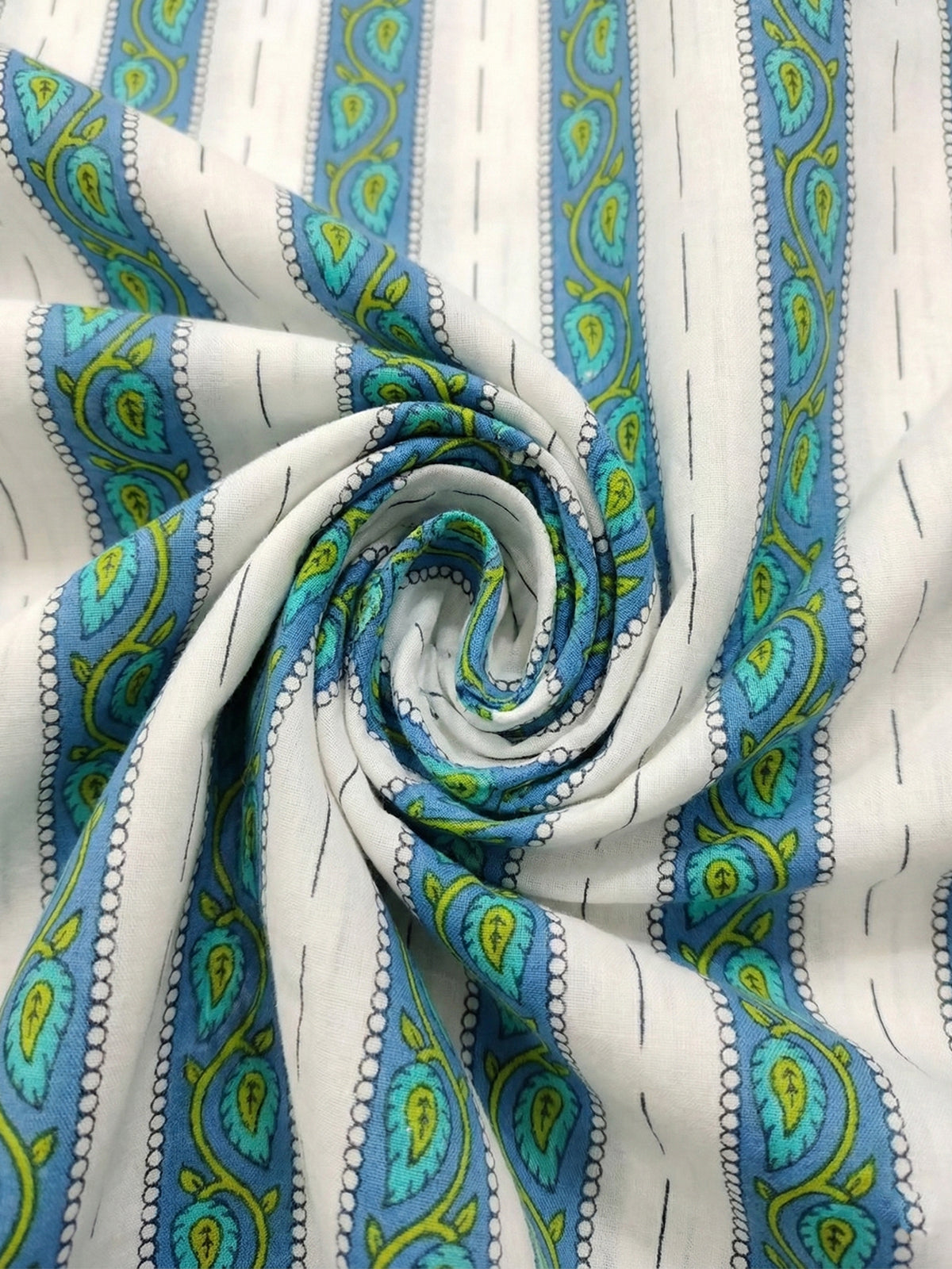 KISHRO Men Cotton Printed Regular Fit Short Kurta - Rayal Blue