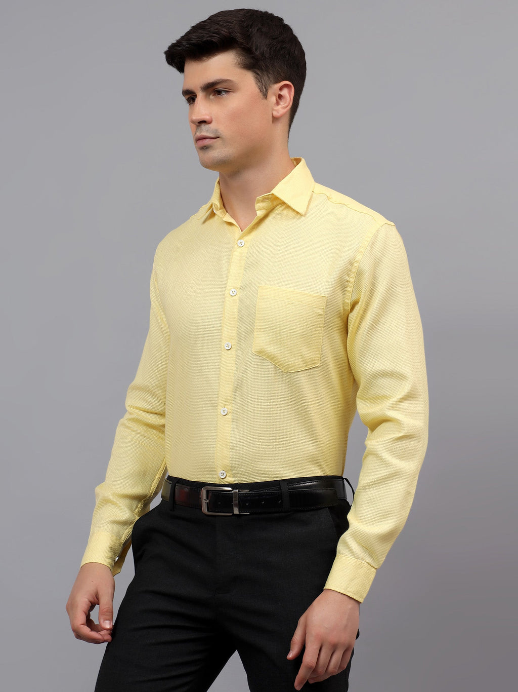 KISHRO Men Cotton Solid Regular Fit Casual Shirt - Black