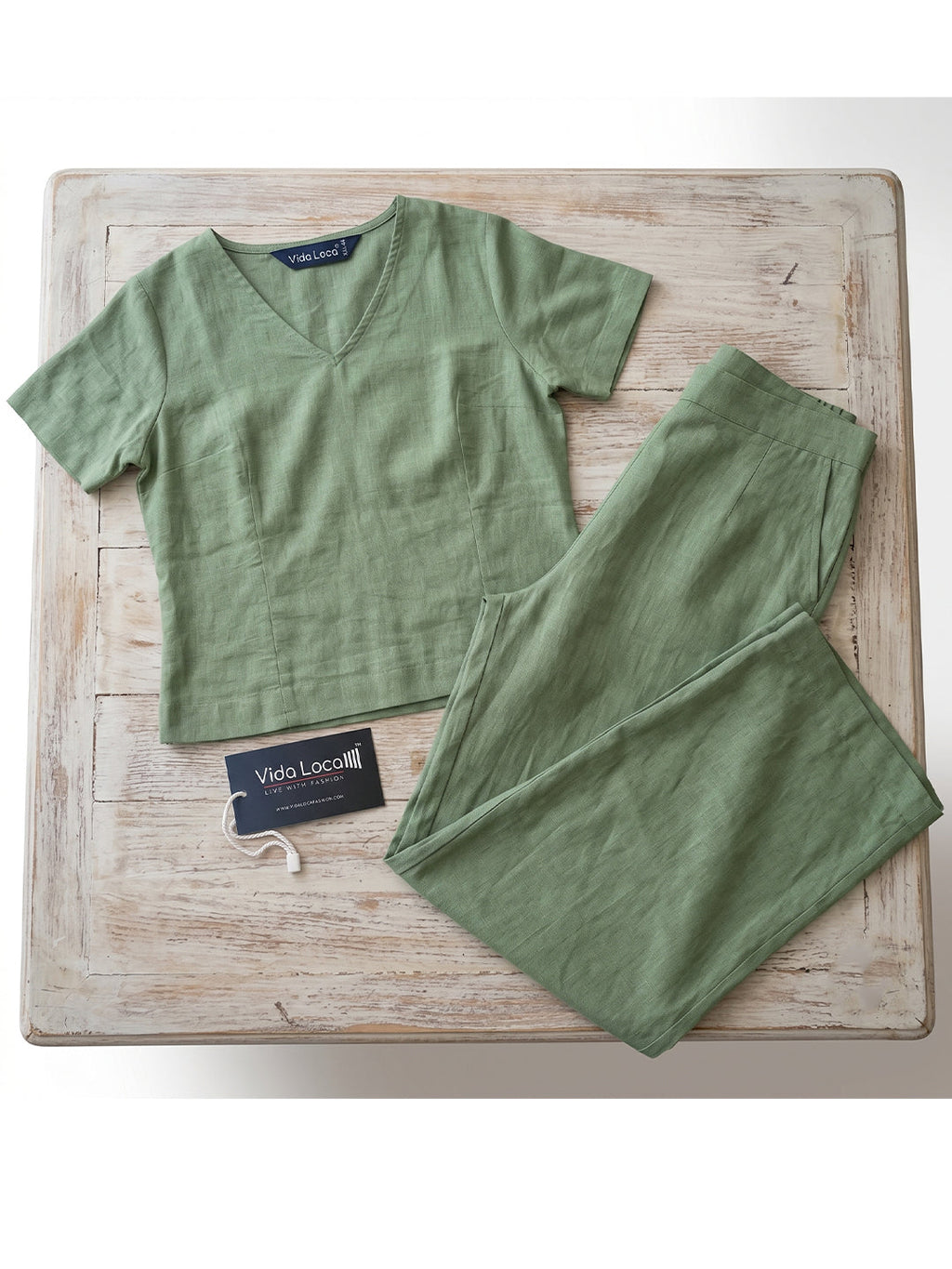 KISHRO Women Linen Solid Relaxed Fit Co-ord Set - Light Green