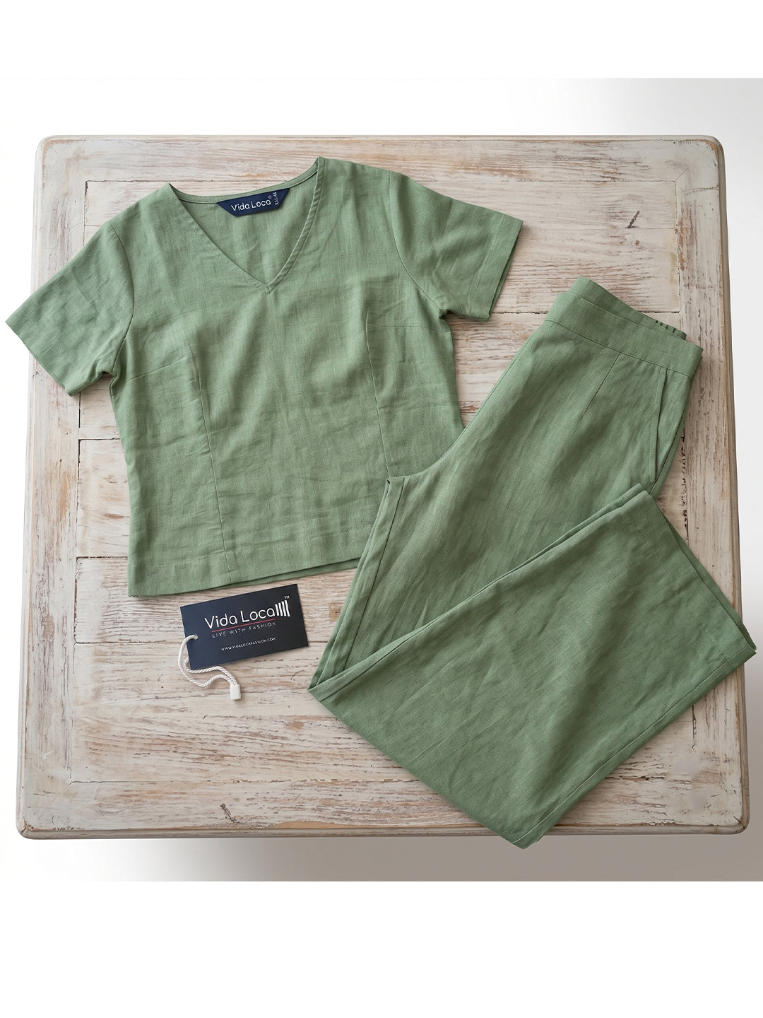 KISHRO Women Linen Solid Relaxed Fit Co-ord Set - Light Green