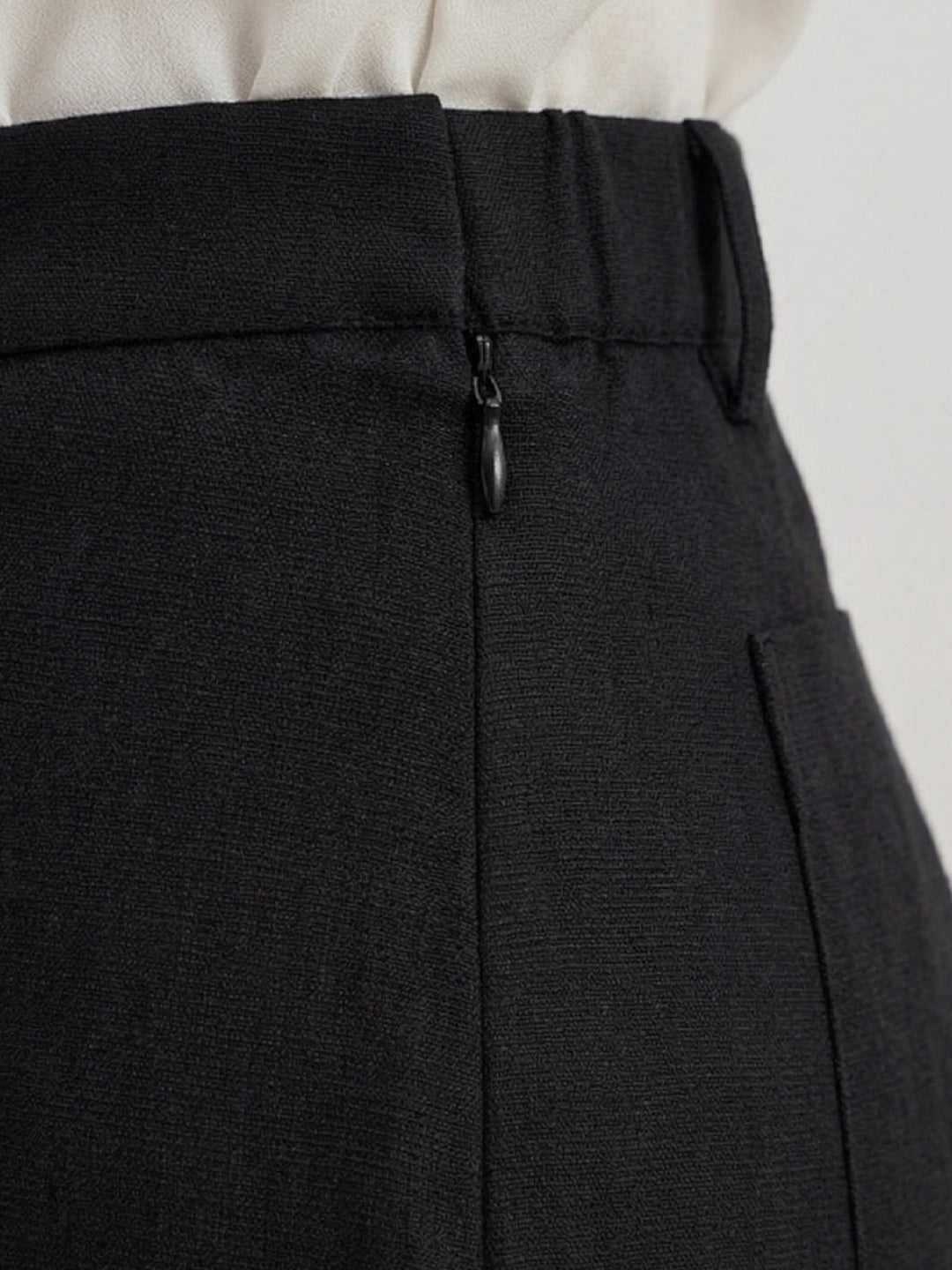 KISHRO Women Rayon Solid Straight Fit Trousers - Black