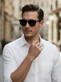 KISHRO Men Cotton Striped Relaxed Fit Shirt - White