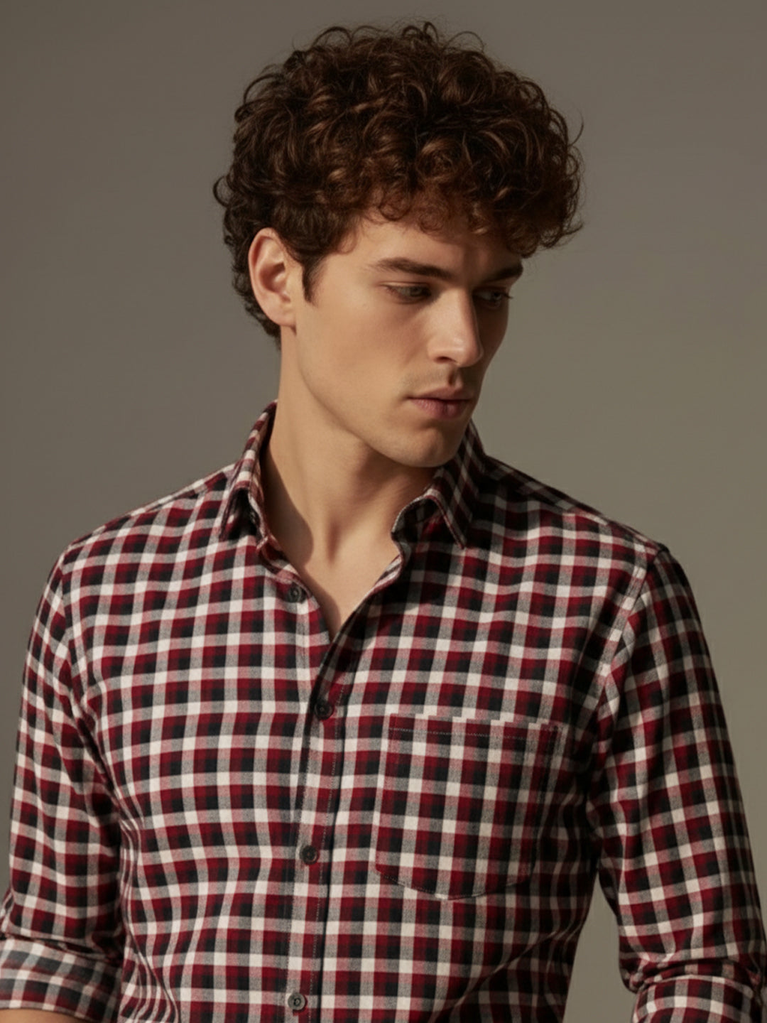 KISHRO Men Cotton Checked Regular Fit Casual Shirt - Maroon