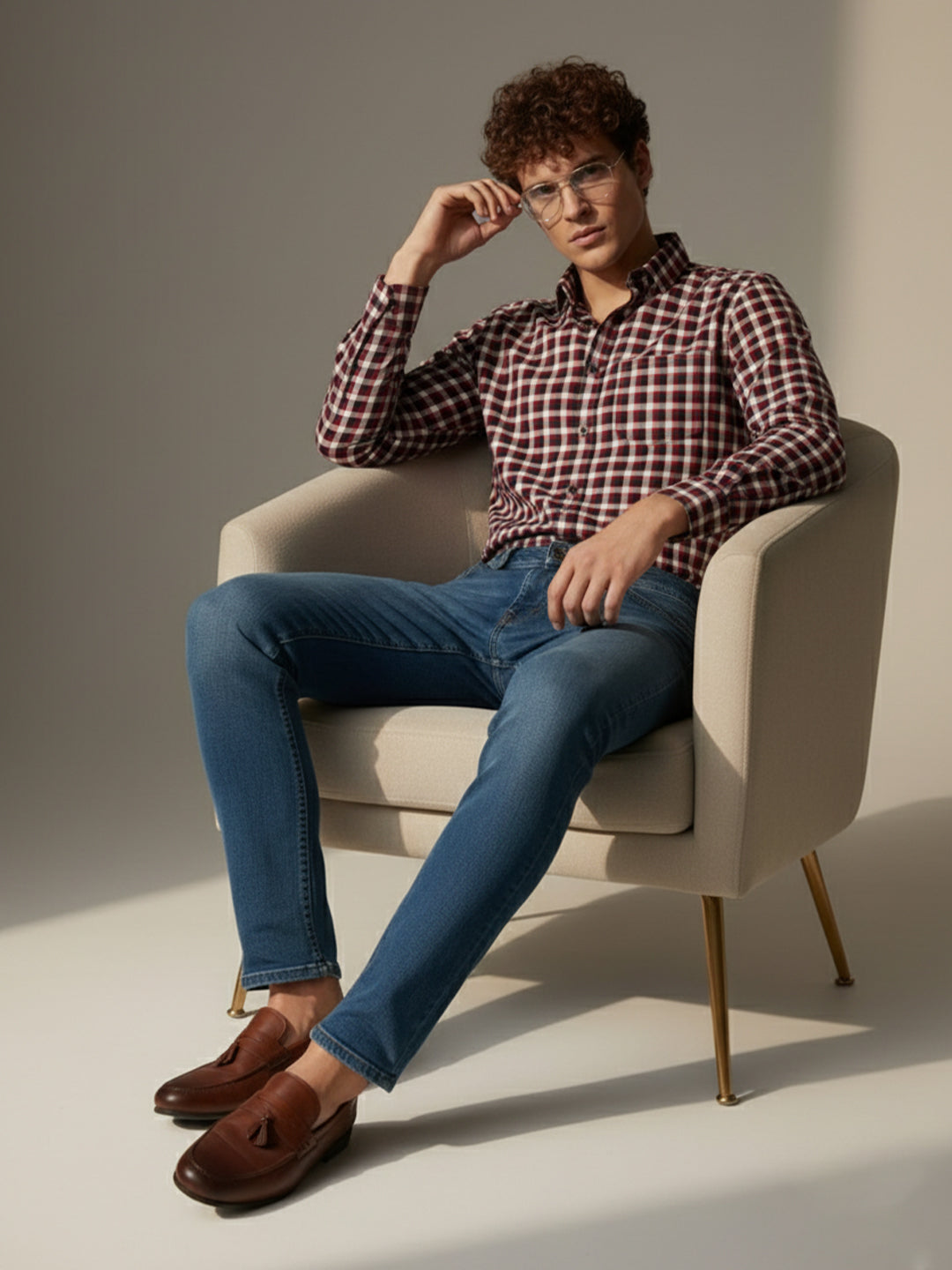 KISHRO Men Cotton Checked Regular Fit Casual Shirt - Maroon