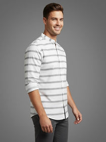 KISHRO Men Cotton Striped Spread Collar Short Kurta - White