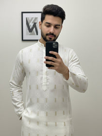KISHRO Men Cotton Printed Regular Fit Mandarin Collar Short Kurta - White